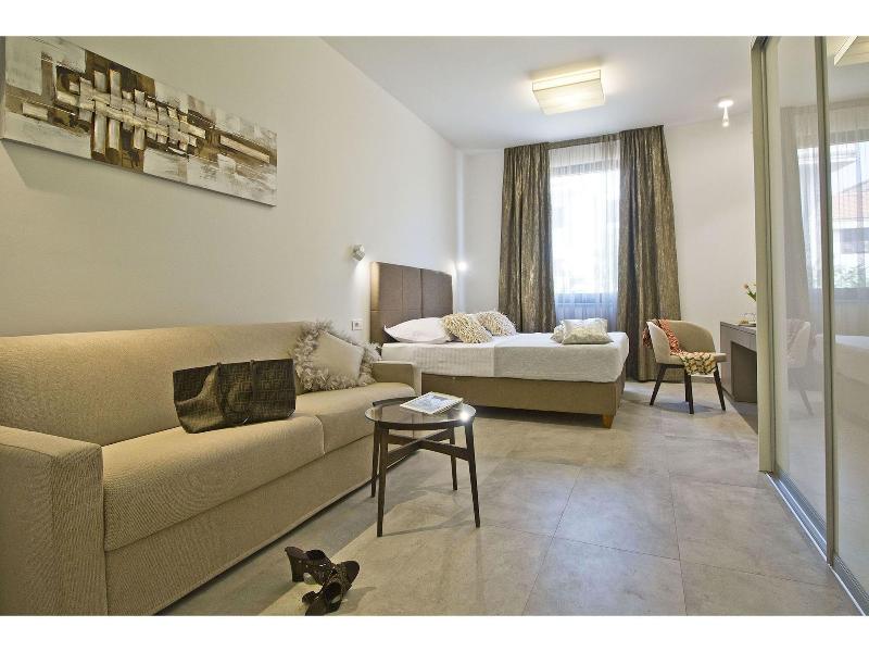Luxury Rooms Pino image
