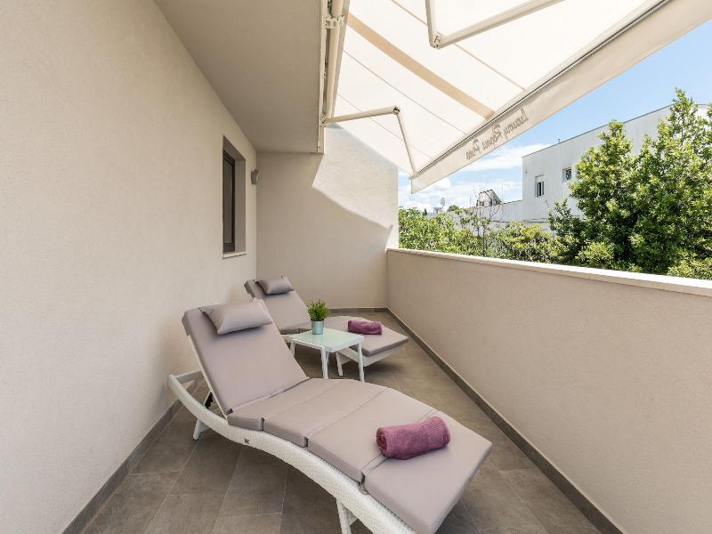 Luxury Rooms Pino image