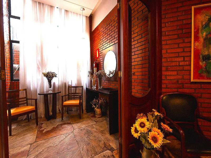 Hotel Verdes Mares