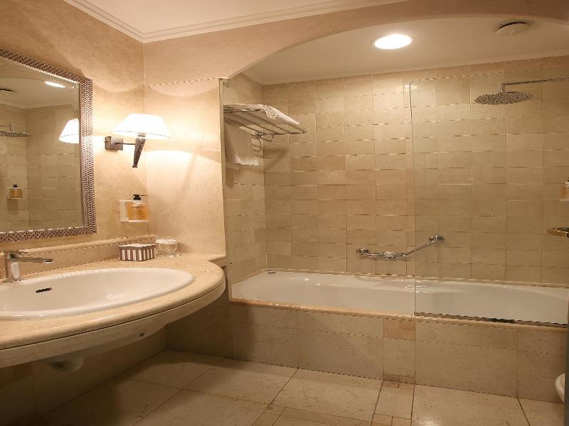 Relais La Fattoria image