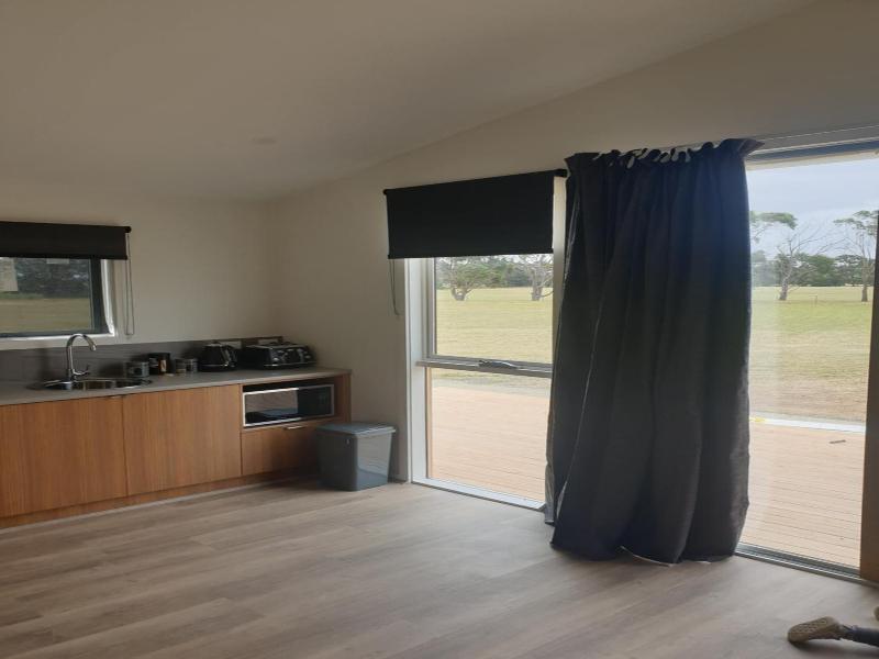 Lara Lodge image