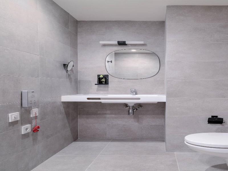 Limehome Valencia Carrer De Sant Jacint image