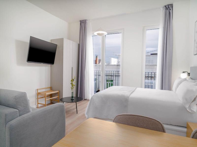 Limehome Valencia Carrer De Sant Jacint image