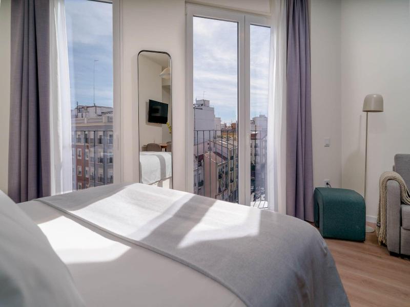Limehome Valencia Carrer De Sant Jacint image