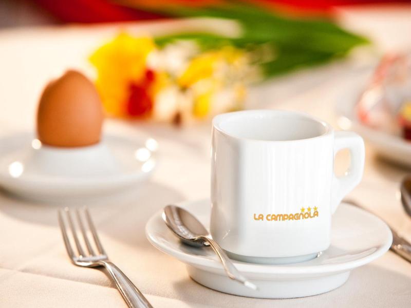 Hotel La Campagnola image