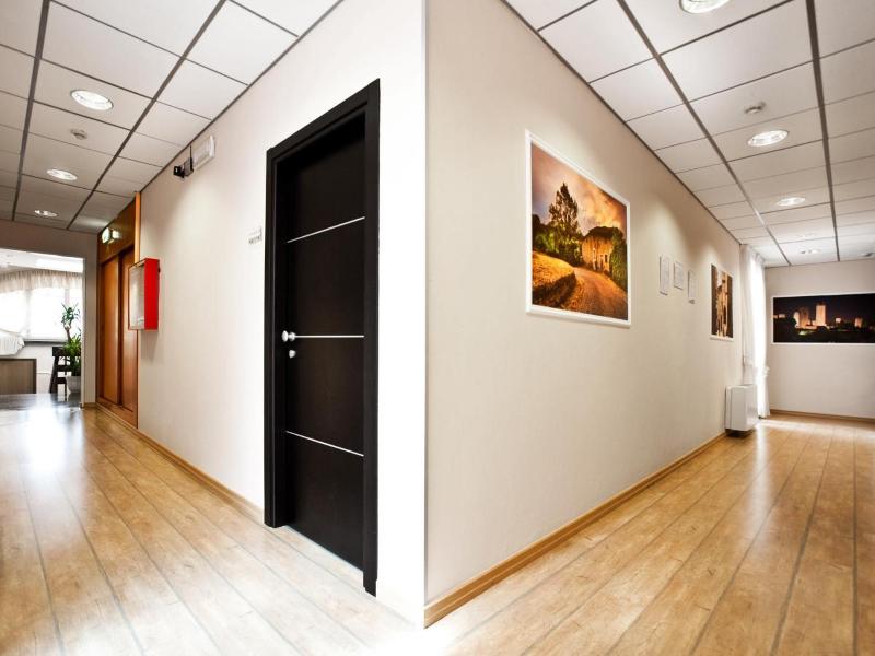 Hotel La Campagnola image