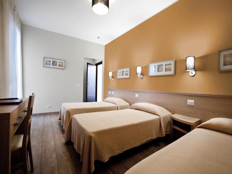 Hotel La Campagnola image