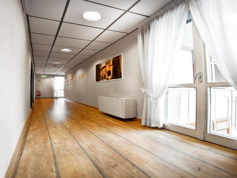 Hotel La Campagnola image