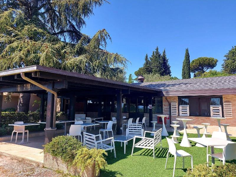 Montebello Park Hotel image