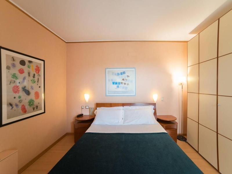 Montebello Park Hotel image
