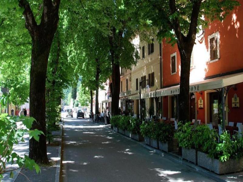 Albergo Montenerone image
