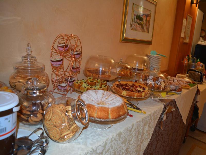Hotel Lory & Ristorante Ferraro image