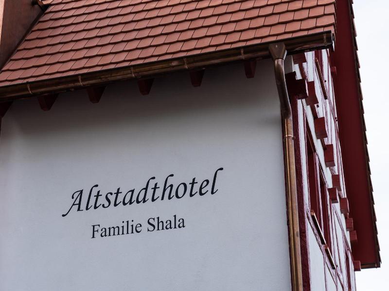 Altstadthotel Wilde Rose image