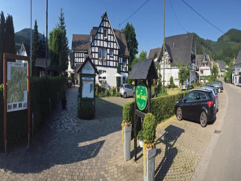 Hotel Flurschütz image