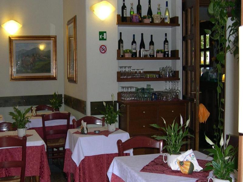 Albergo Le Rose image