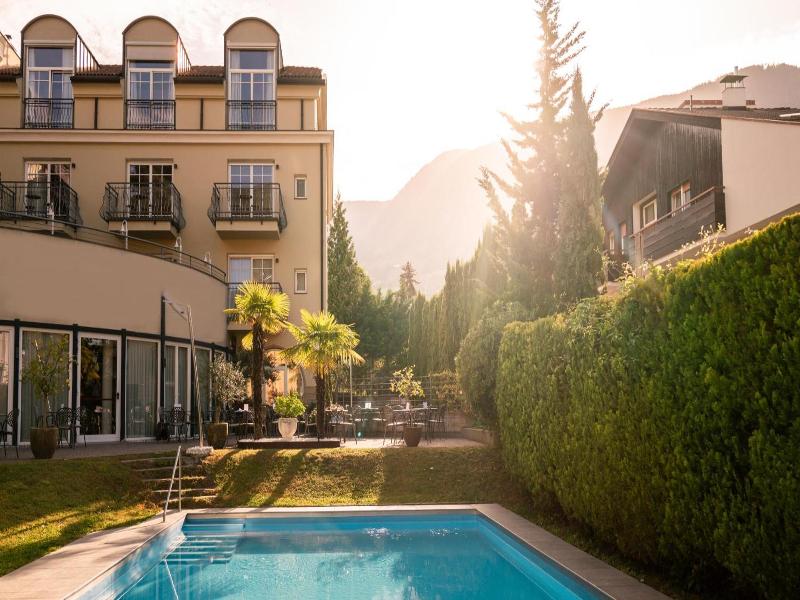 Hotel Villa Laurus image
