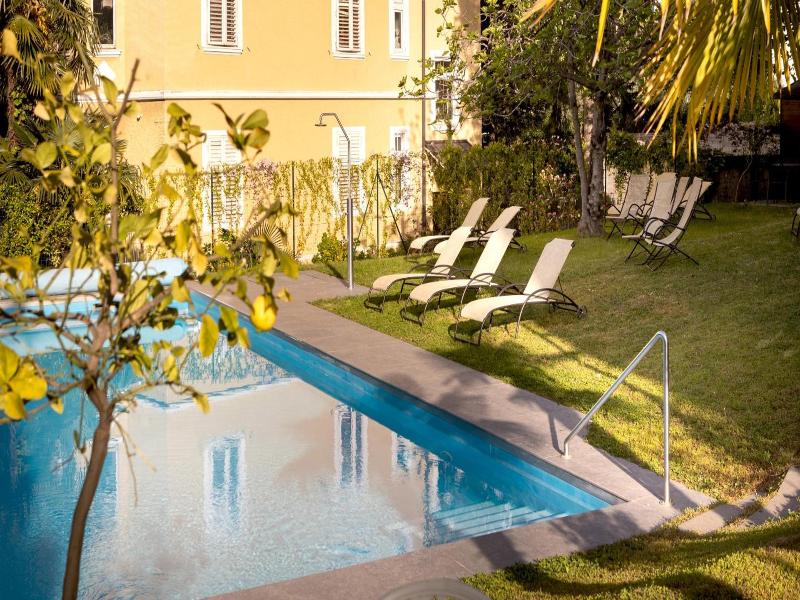 Hotel Villa Laurus image