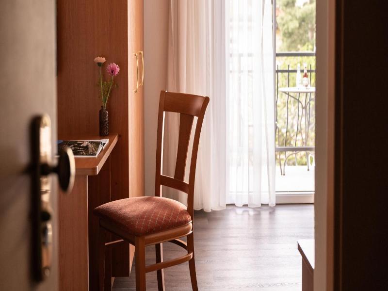 Hotel Villa Laurus image
