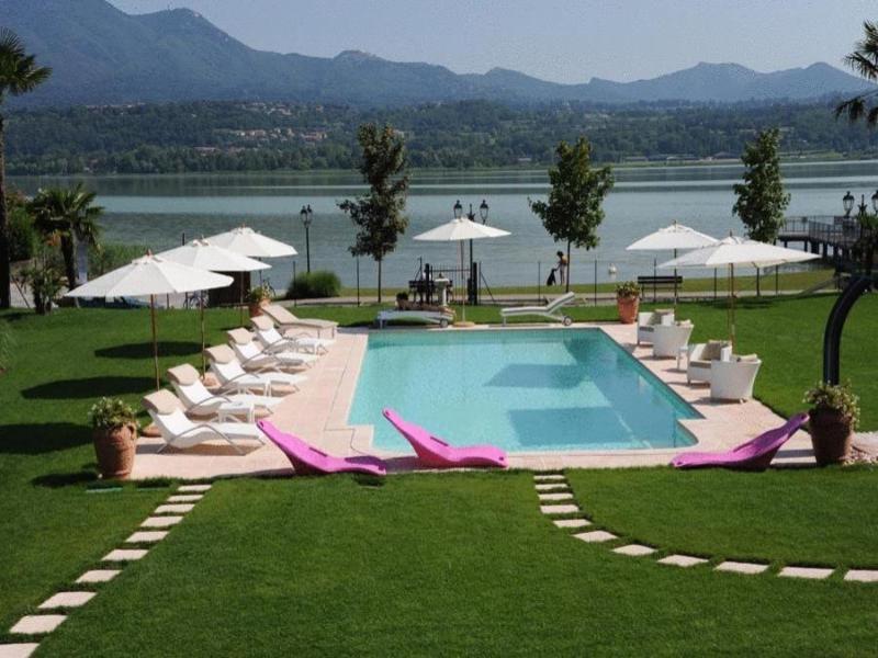 Villa Baroni image