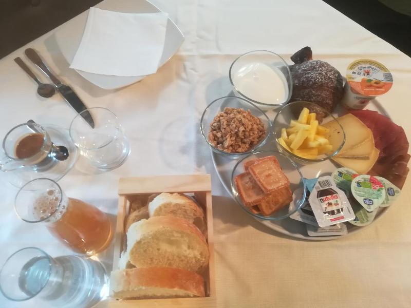 Albergo Alpino image