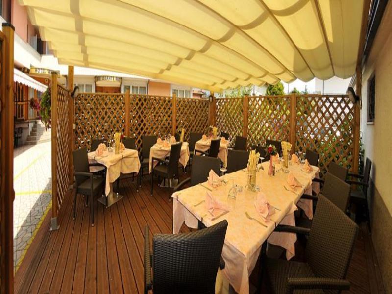 Hotel Vela image