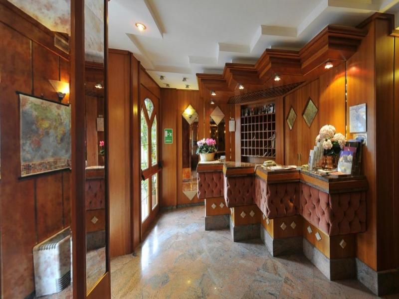Hotel Vela image