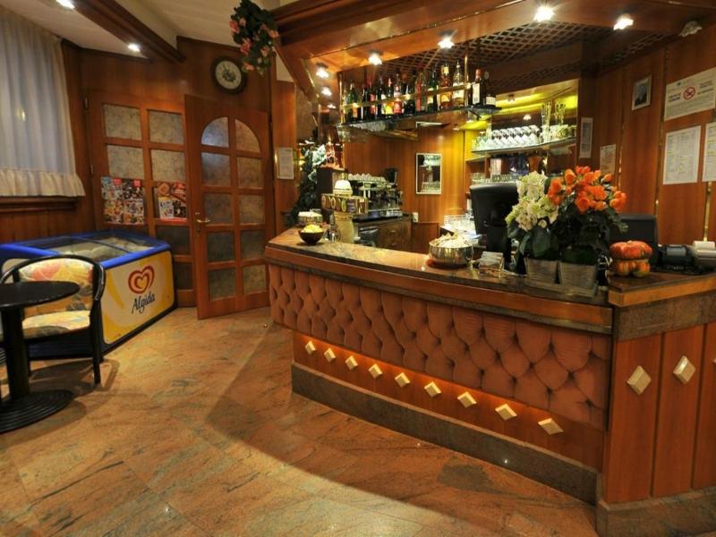 Hotel Vela image