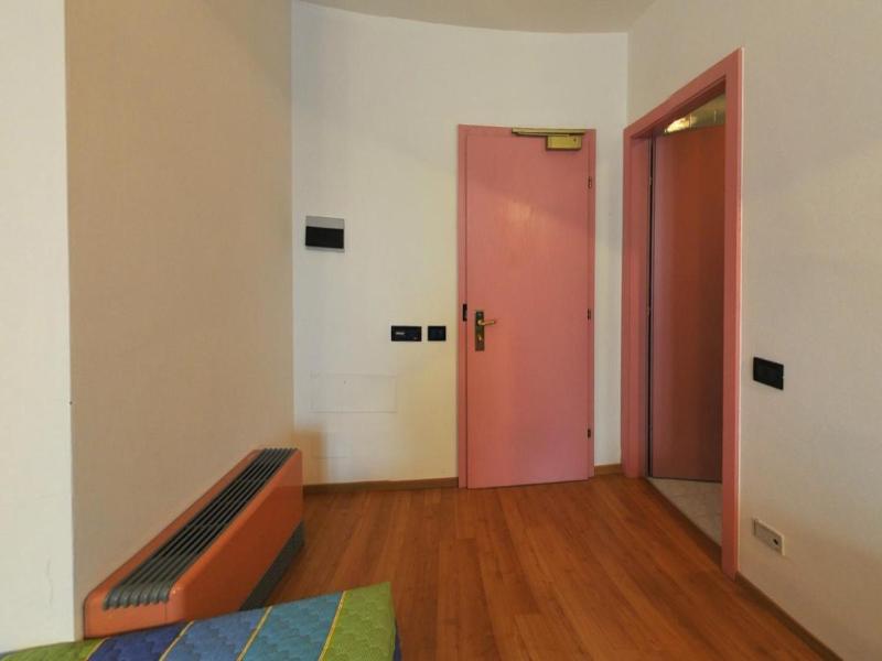 Hotel Vela image