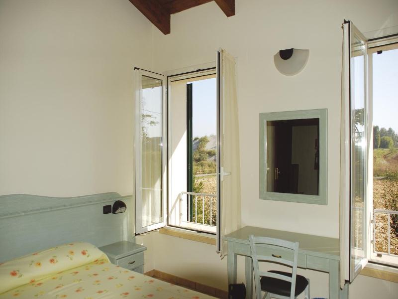 Albergo Del Po image
