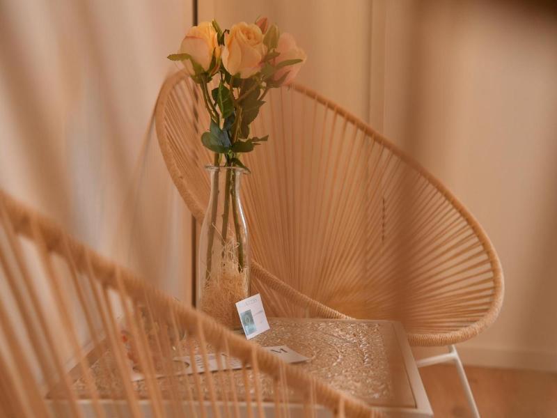 Lainez Rooms & Suites image