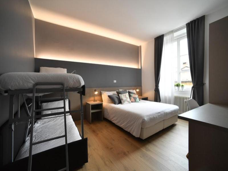Lainez Rooms & Suites image