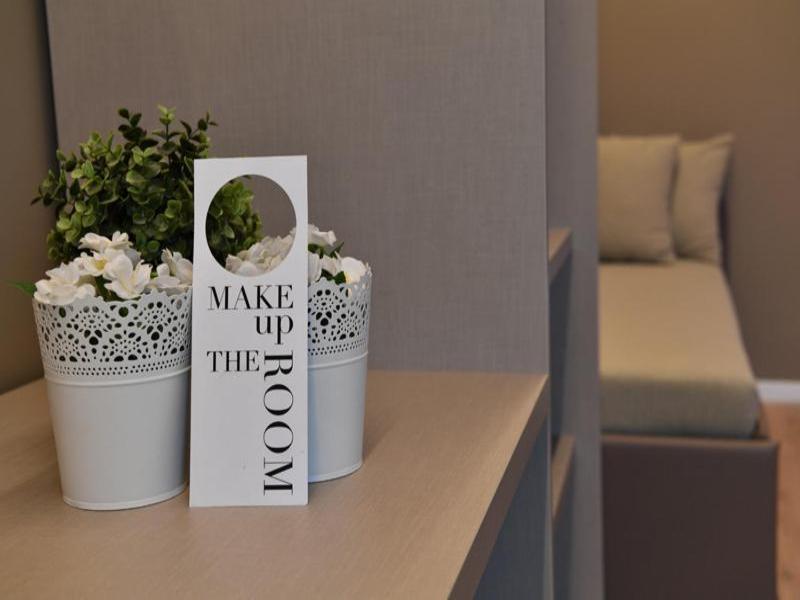 Lainez Rooms & Suites image