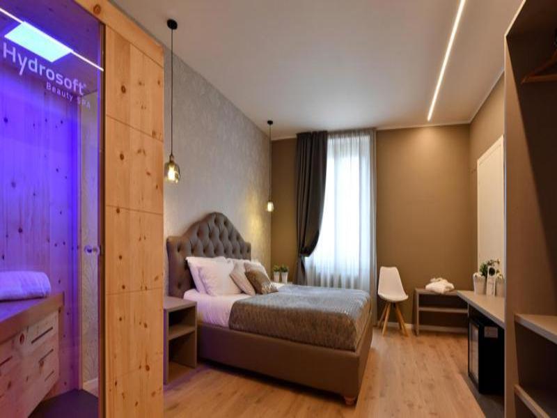 Lainez Rooms & Suites image