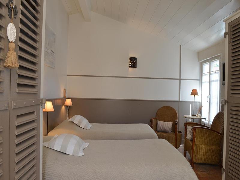 Hotel Les Bois Flottais image