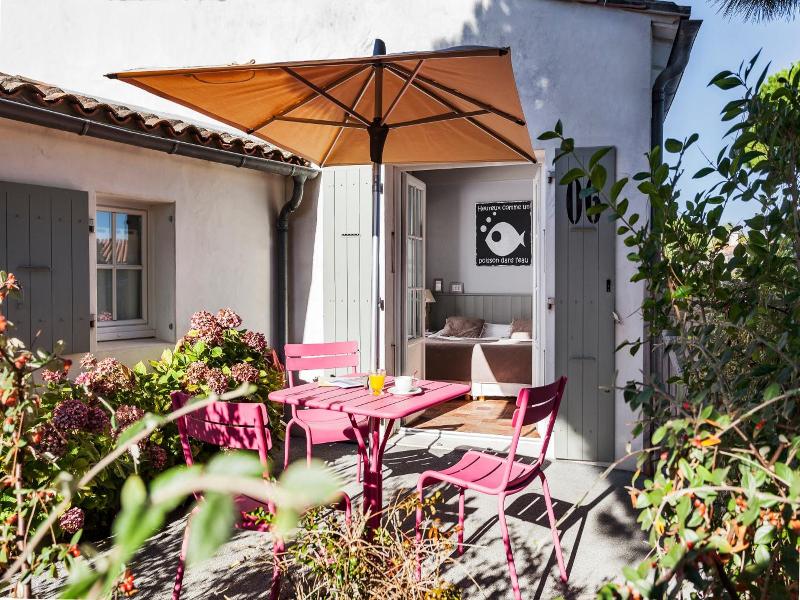 Hotel Les Bois Flottais image