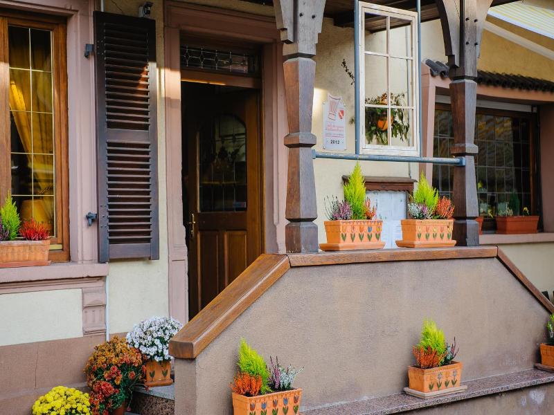 Hôtel Restaurant La Couronne image