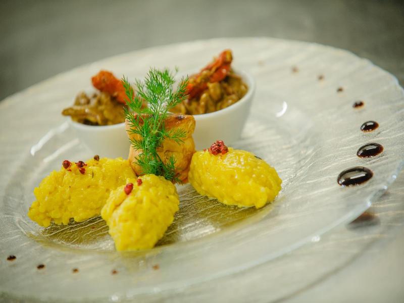 Hôtel Restaurant La Couronne image