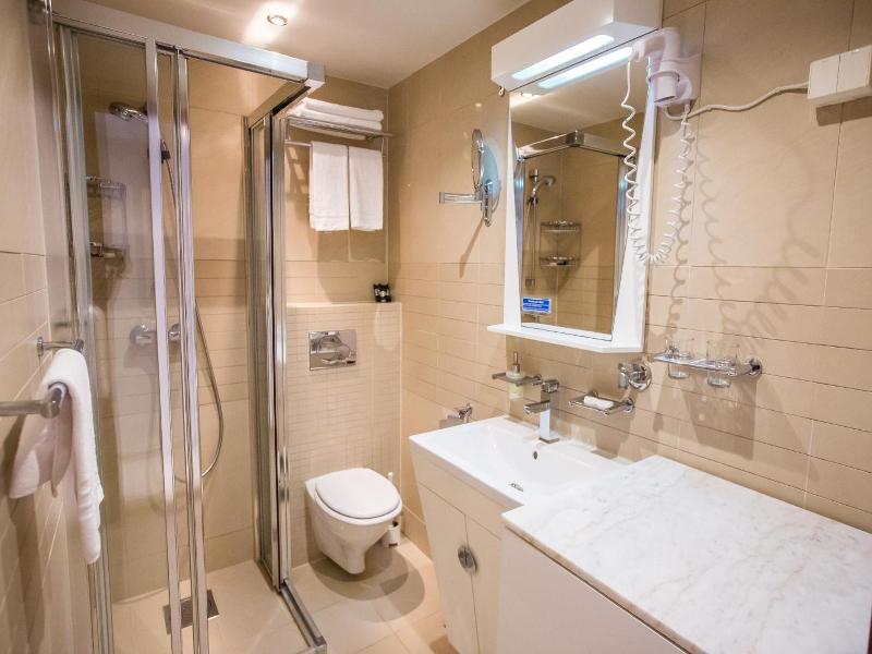 Kampen Hotell image