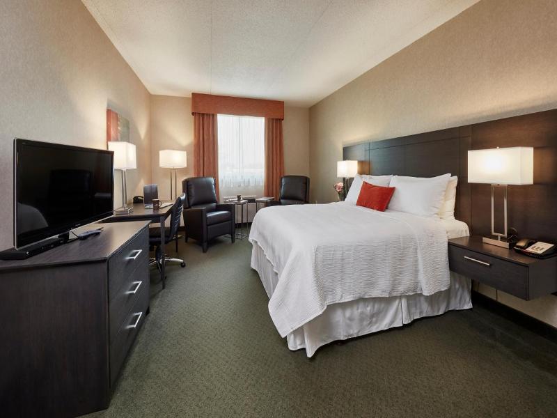 Travelway Inn Sudbury image