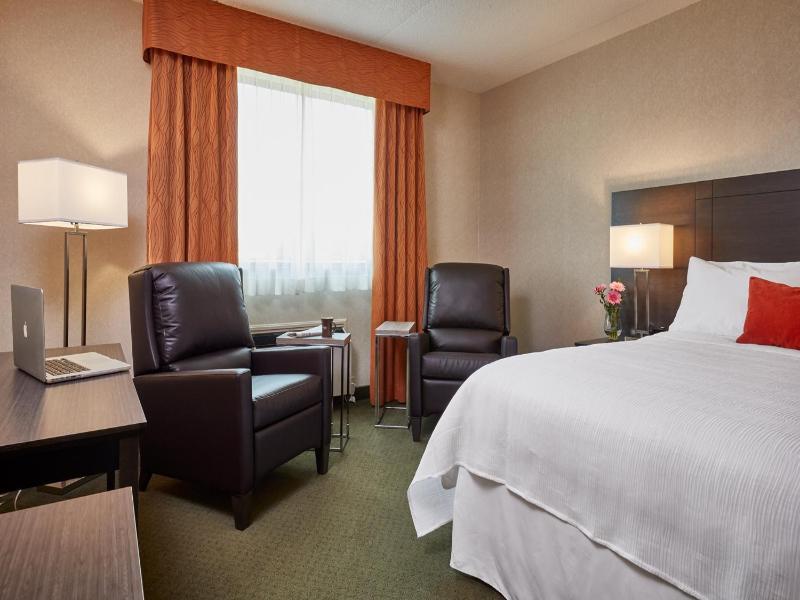 Travelway Inn Sudbury image