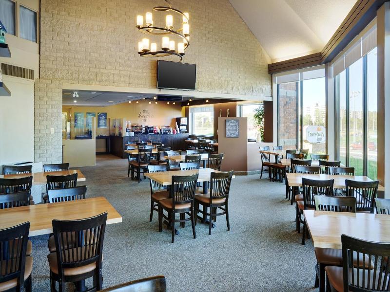 Travelway Inn Sudbury image