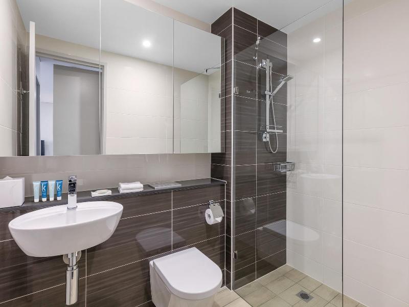 Meriton Suites North Ryde image