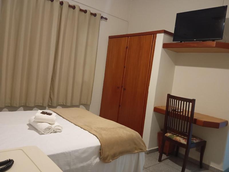 Mariachis Hotel image