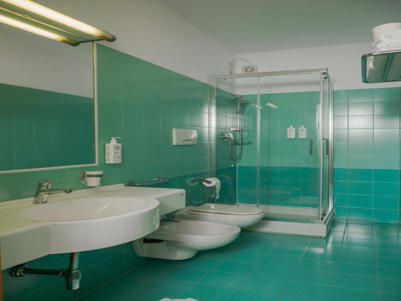 Hotel Altamira image