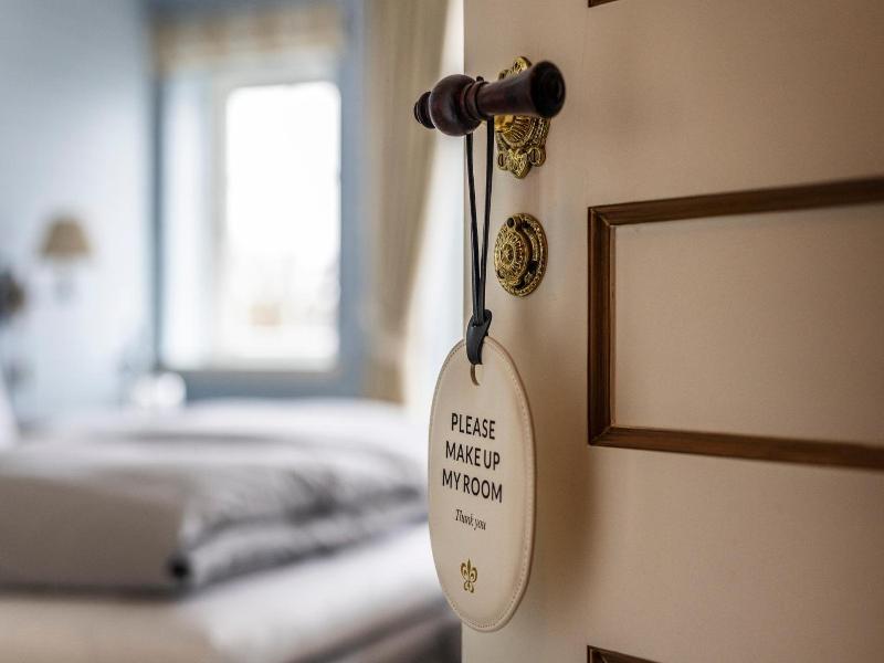 Dyvig Badehotel image