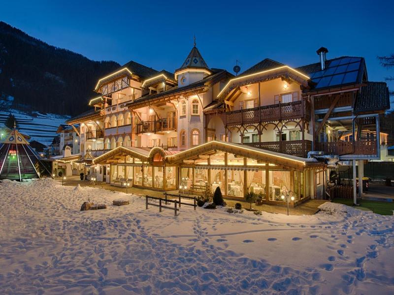 Renè Dolomites Boutique Hotel image