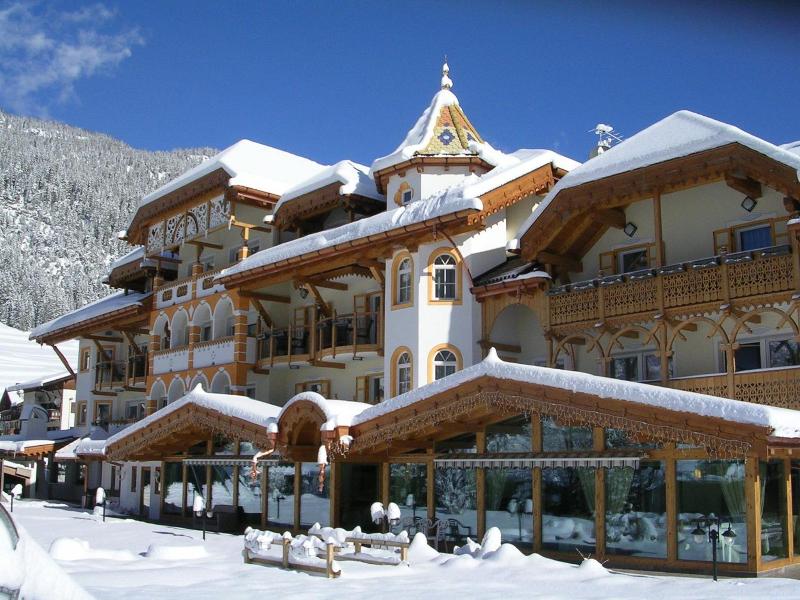 Renè Dolomites Boutique Hotel image