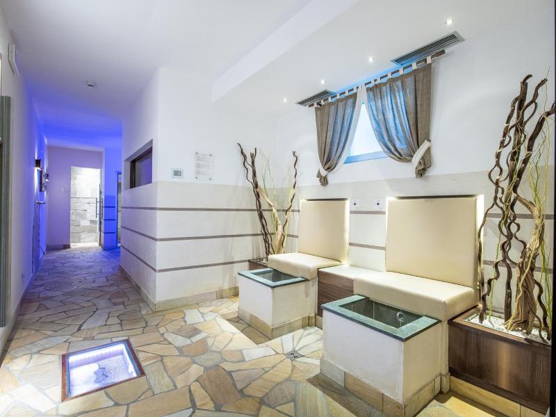 Renè Dolomites Boutique Hotel image