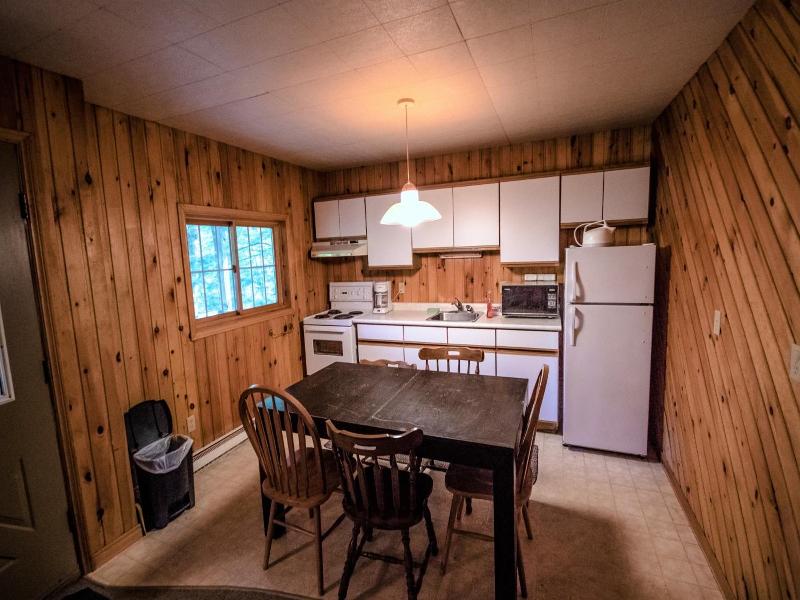 "high Falls Bay Cottages, Camping & Waterpark" image