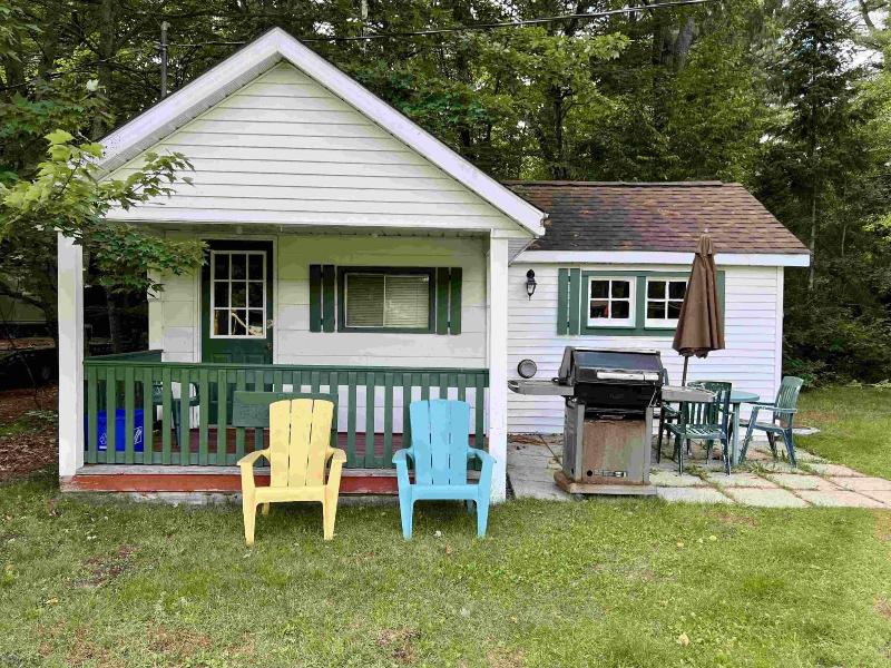 "high Falls Bay Cottages, Camping & Waterpark" image